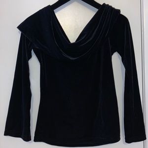 JONDEN Velvet cowl neck fancy top